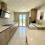 Perchee A וילה קאור