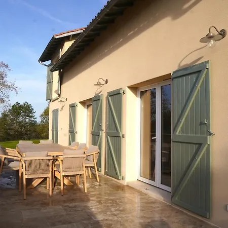 Perchee A Villa *